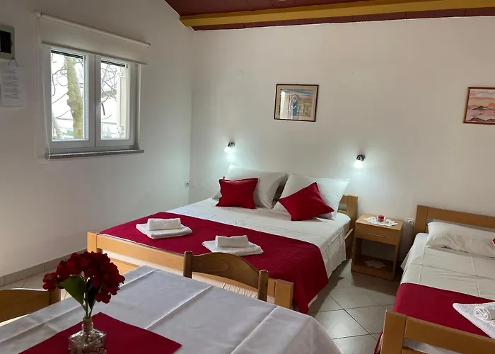 Leca- Small House