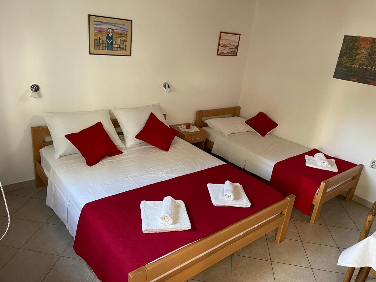 Leca- Small House Apartment