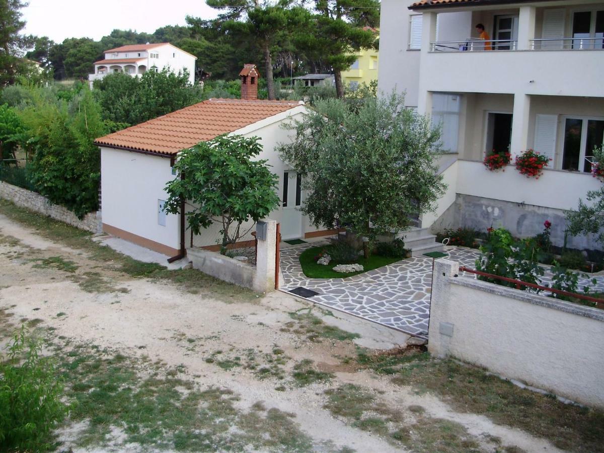 Leca- Small House Apartment Medulin